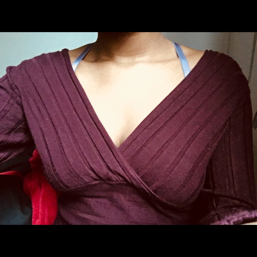 Cute maroon, criss cross top